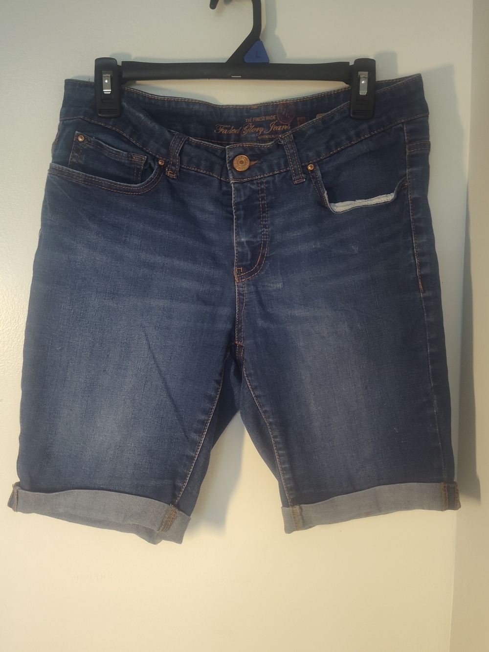 Faded Glory Medium Blue Denim Cuffed Shorts #585